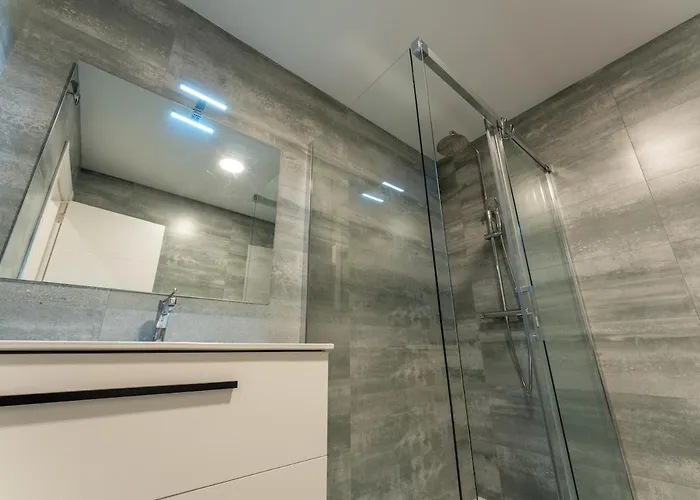 Centrally Located, Spacious And Full Of Light 산탄데르